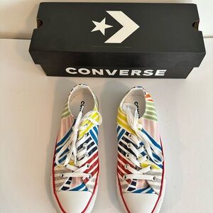 CONVERSE SHOES (Unisex) Only worn once for twin day at work!